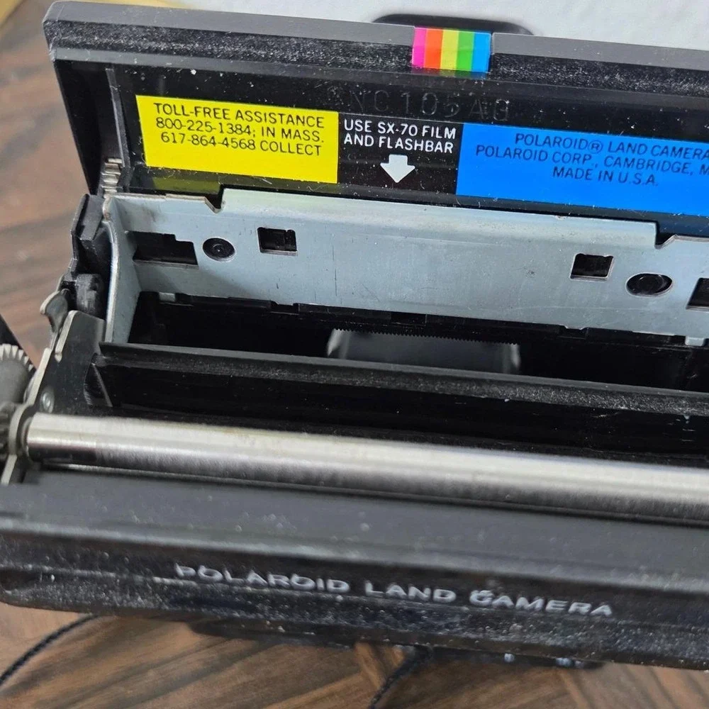 Polaroid OneStep Time Zero Instant Camera Vintage Built In‎ Flash Rainbow
